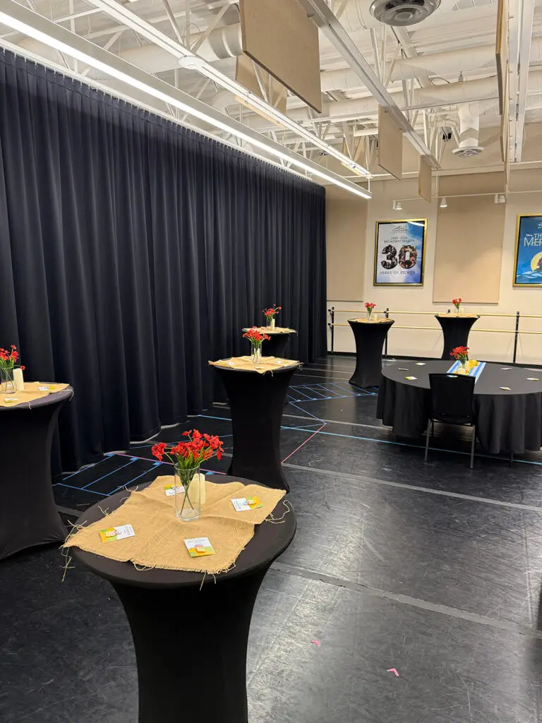 Tuacahn tables rental